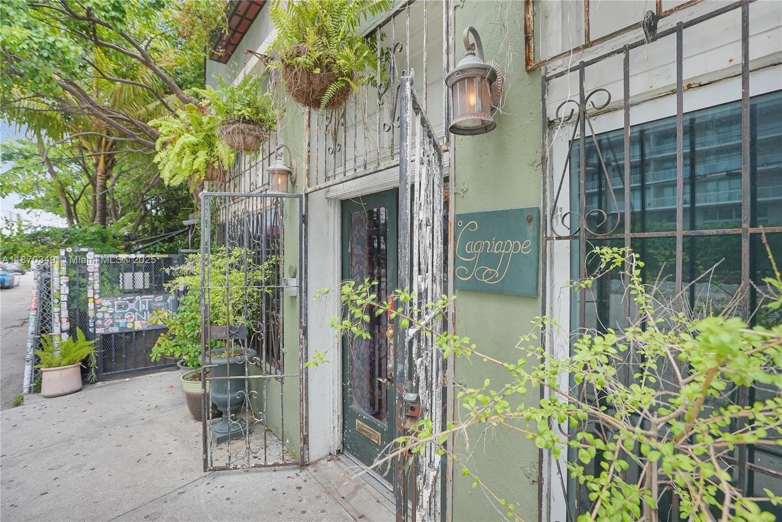 3250 NE 1st Ave, #705