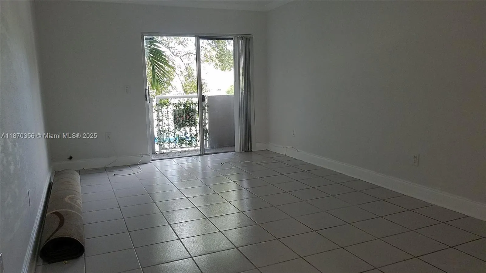 130 Mendoza Ave, #21