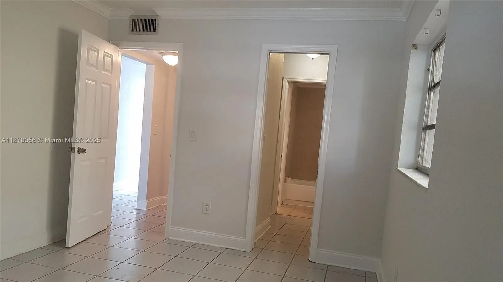 130 Mendoza Ave, #21