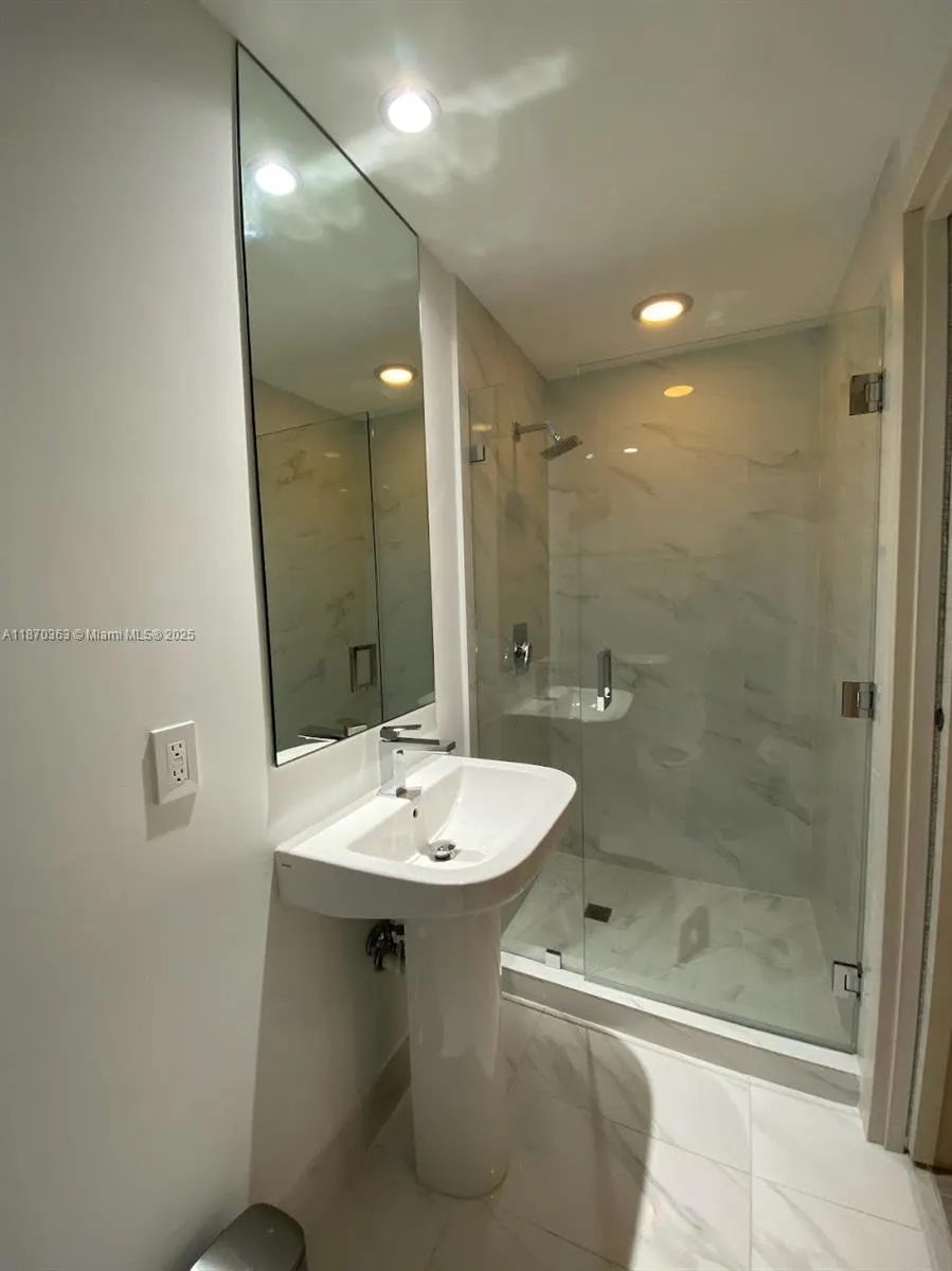 801 S Miami Ave, #2008
