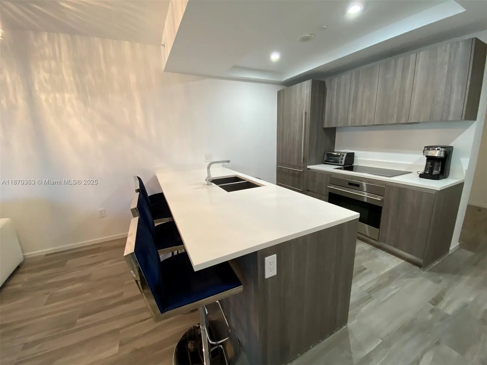 801 S Miami Ave, #2008