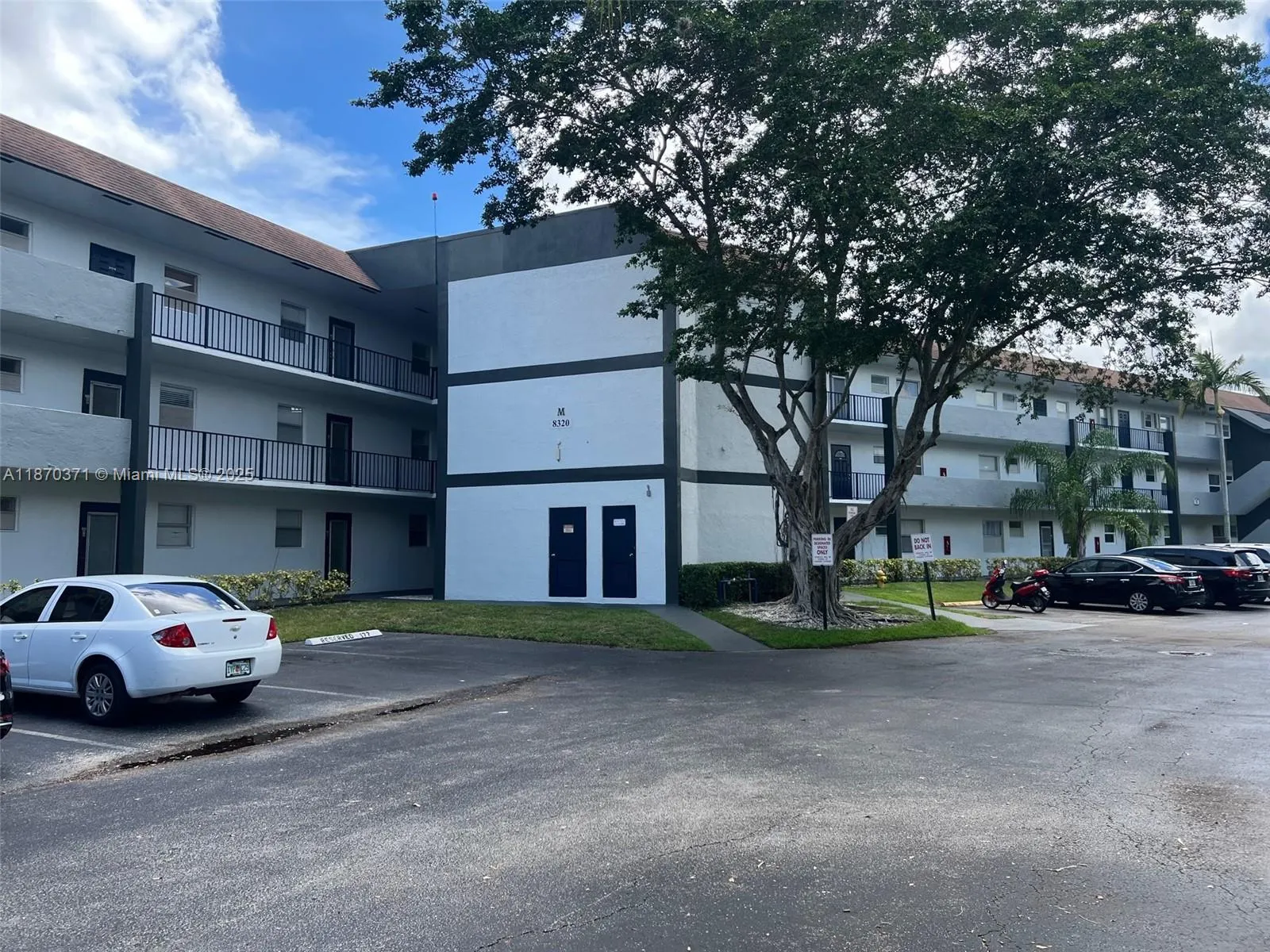 8320 Sands Point Blvd, #M105