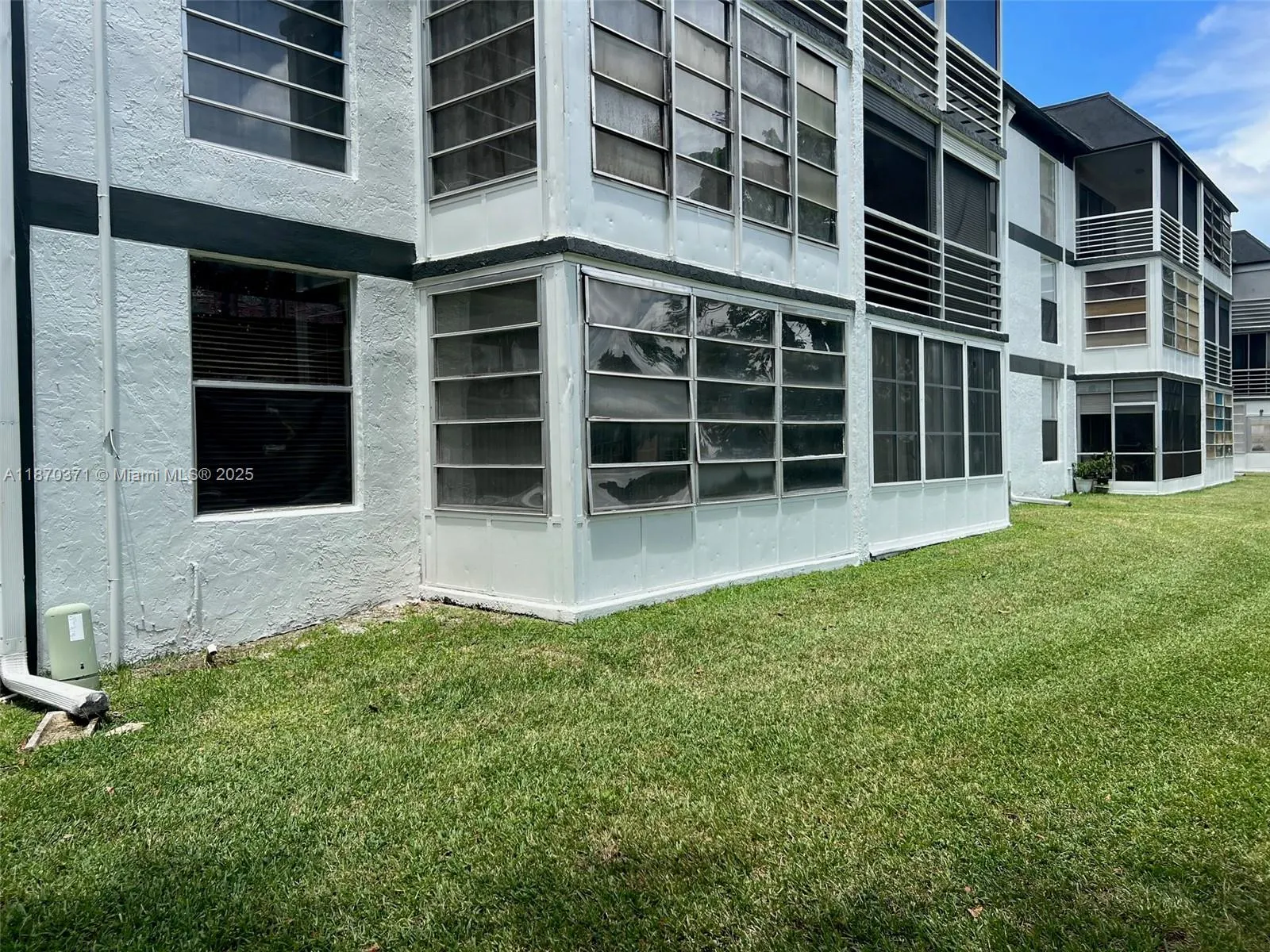 8320 Sands Point Blvd, #M105