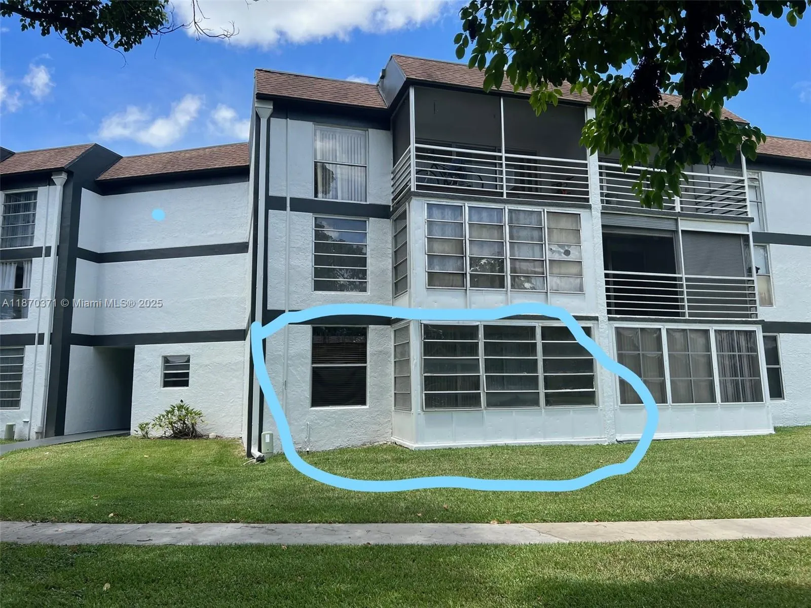 8320 Sands Point Blvd, #M105
