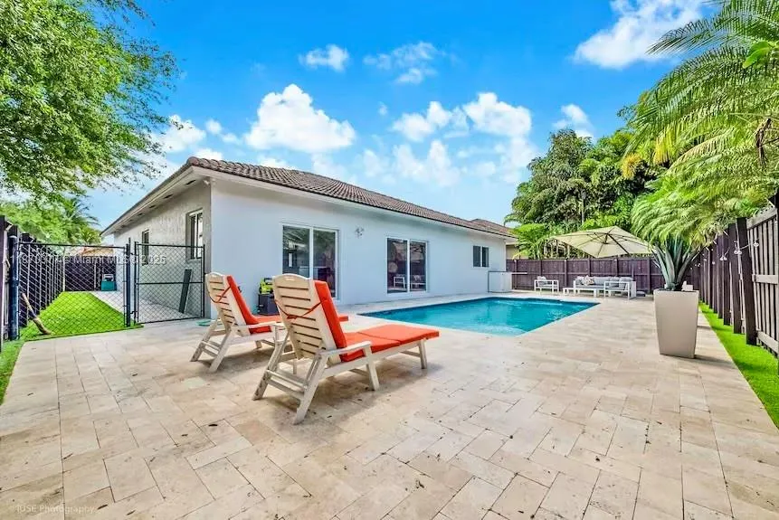 16013 SW 148th Ter