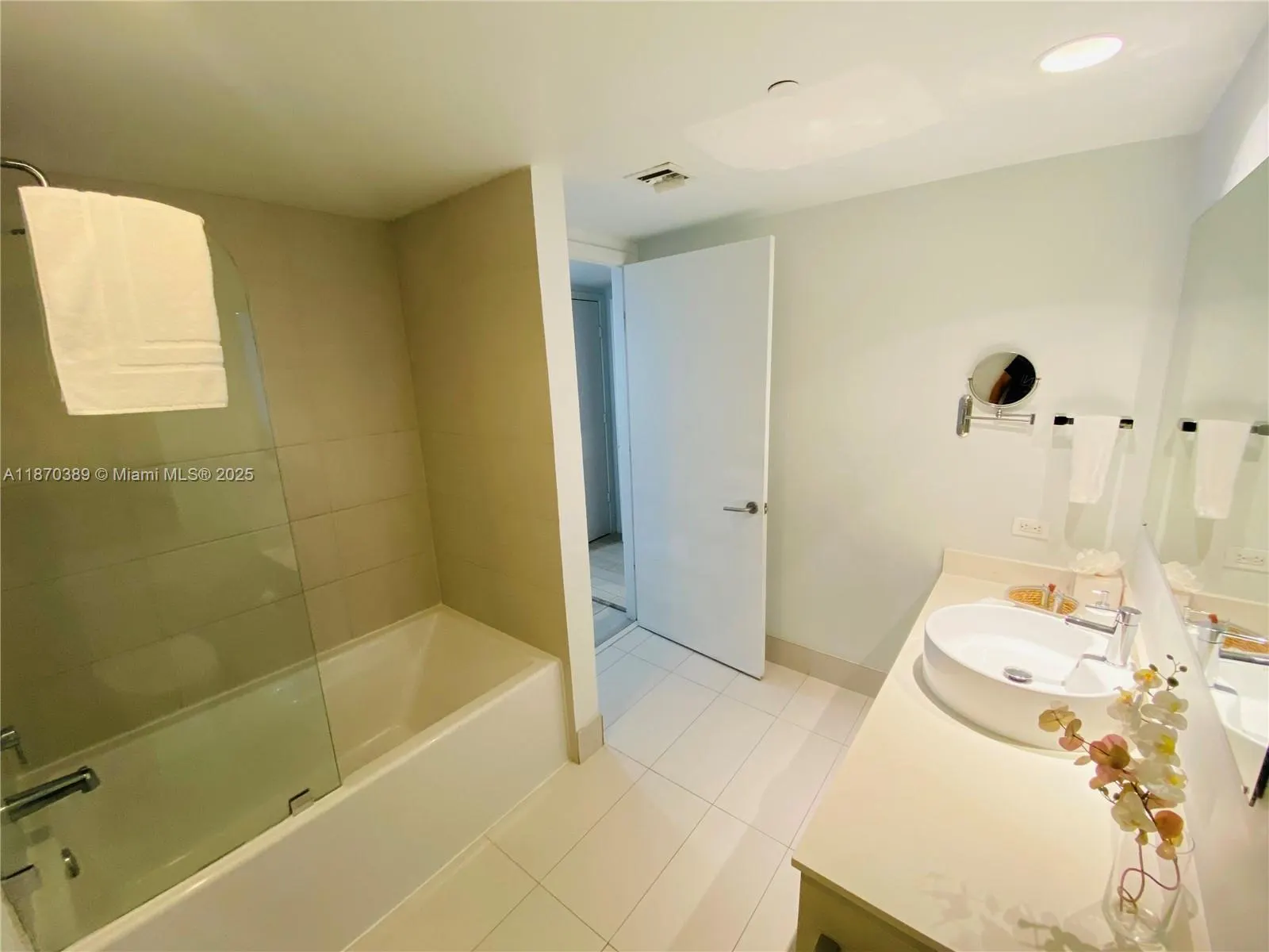 2602 E Hallandale Beach Blvd, #R2510