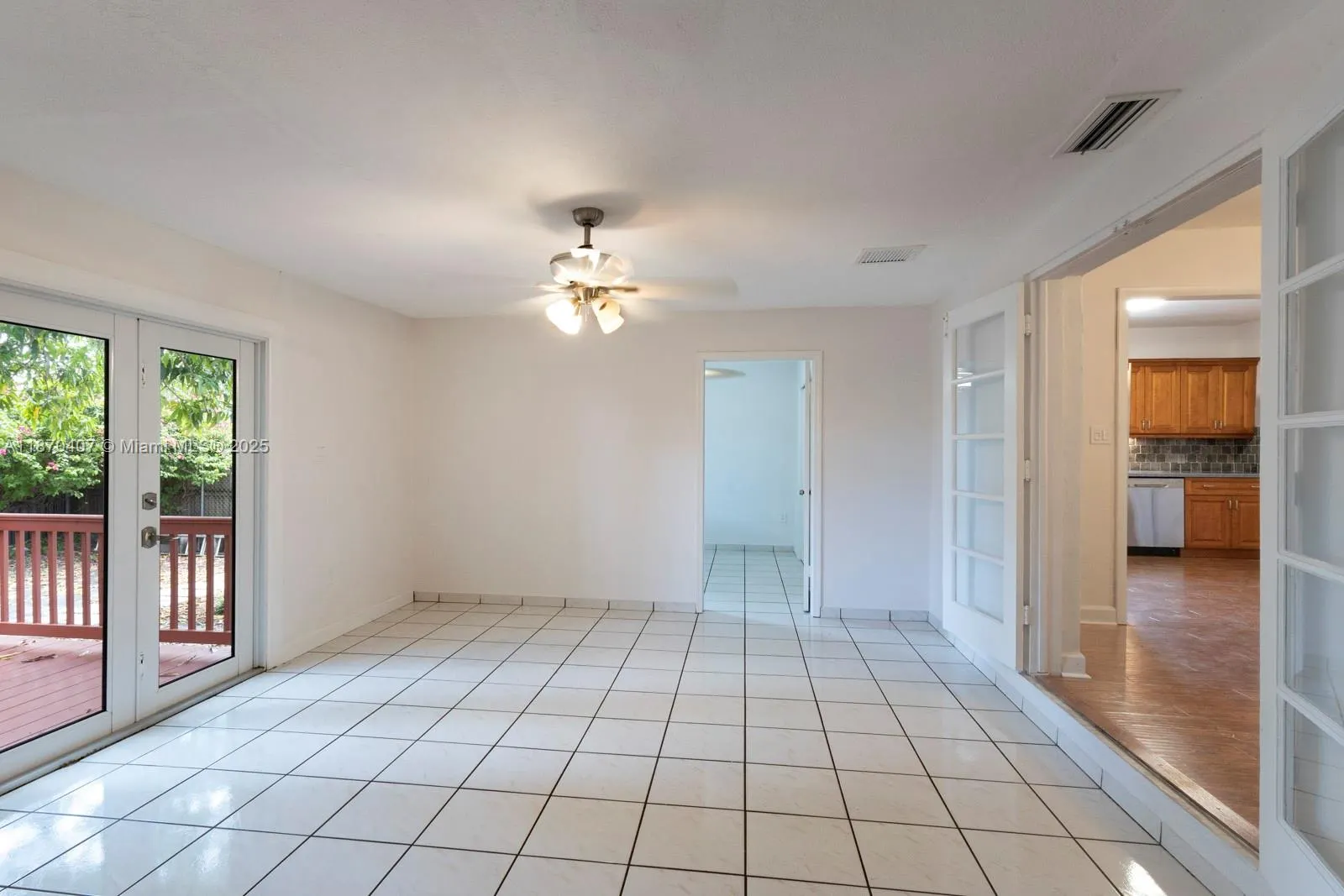 2350 SW 2nd St