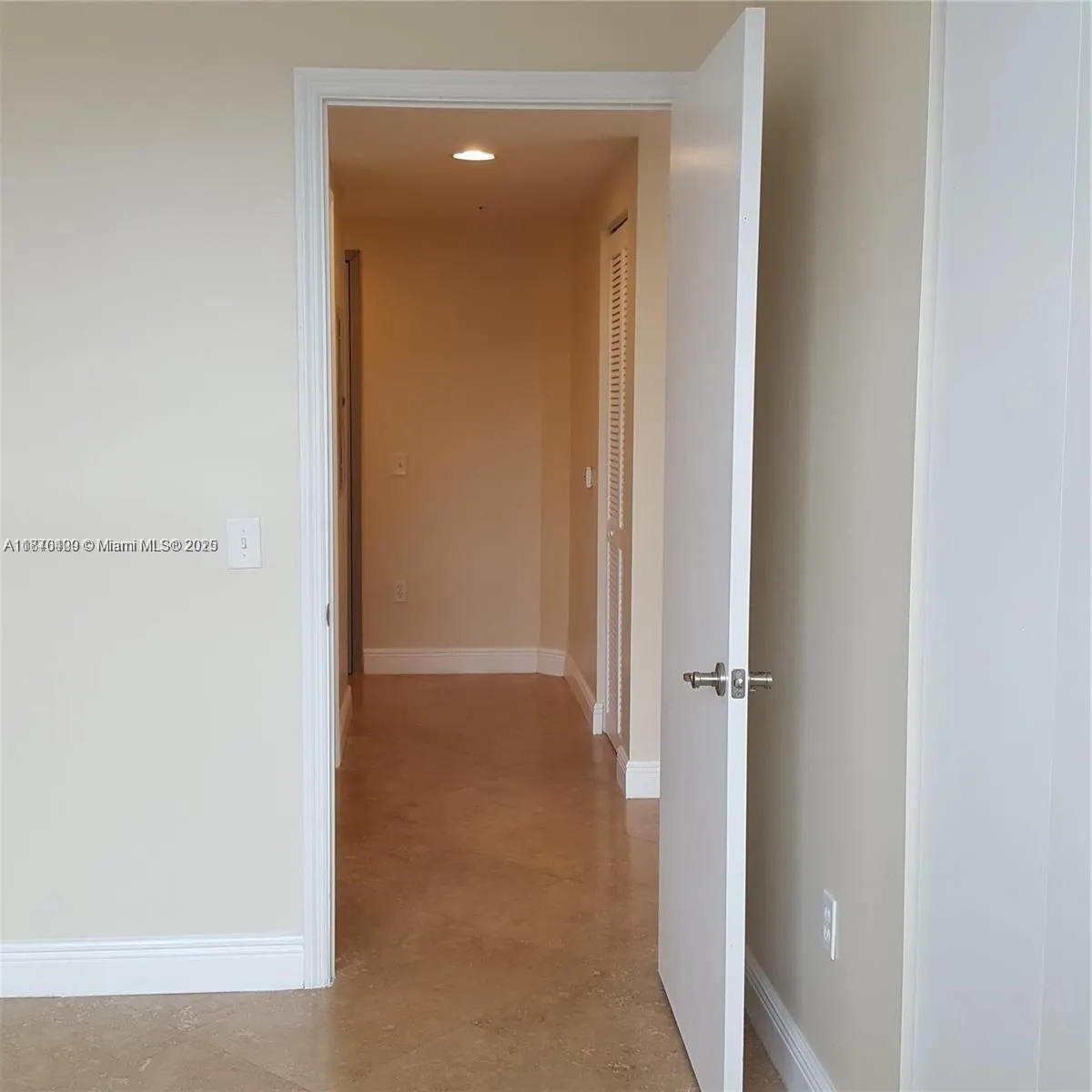 3180 SW 22 ST, #905