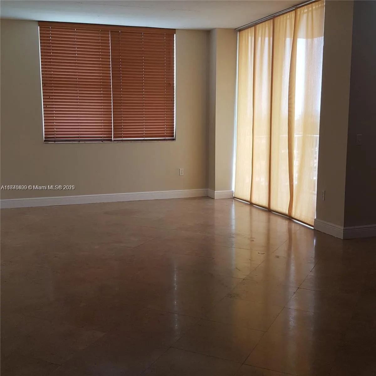3180 SW 22 ST, #905