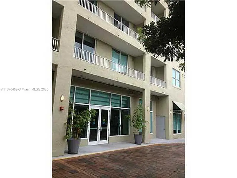 3180 SW 22 ST, #905