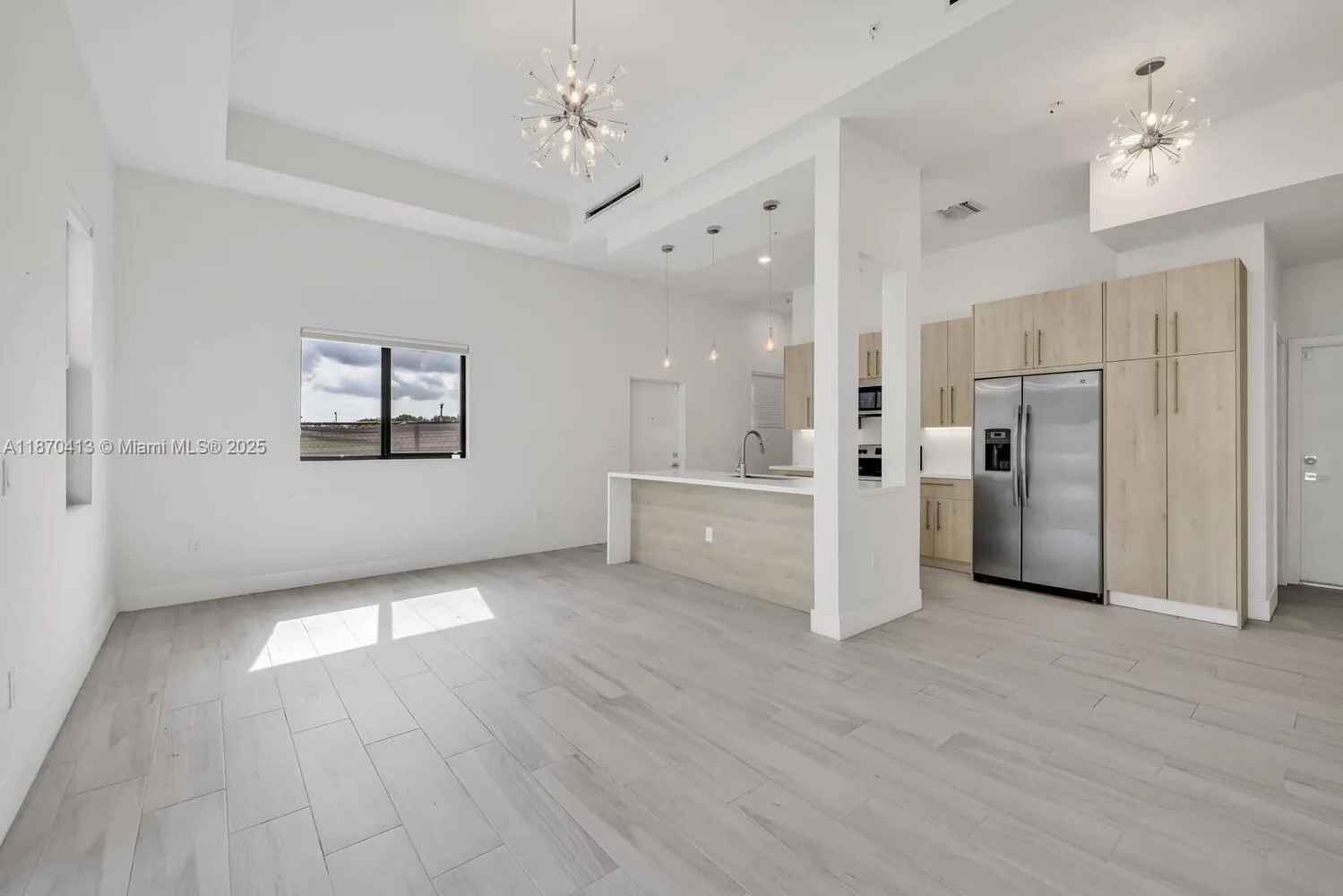 4369 NW 9th St