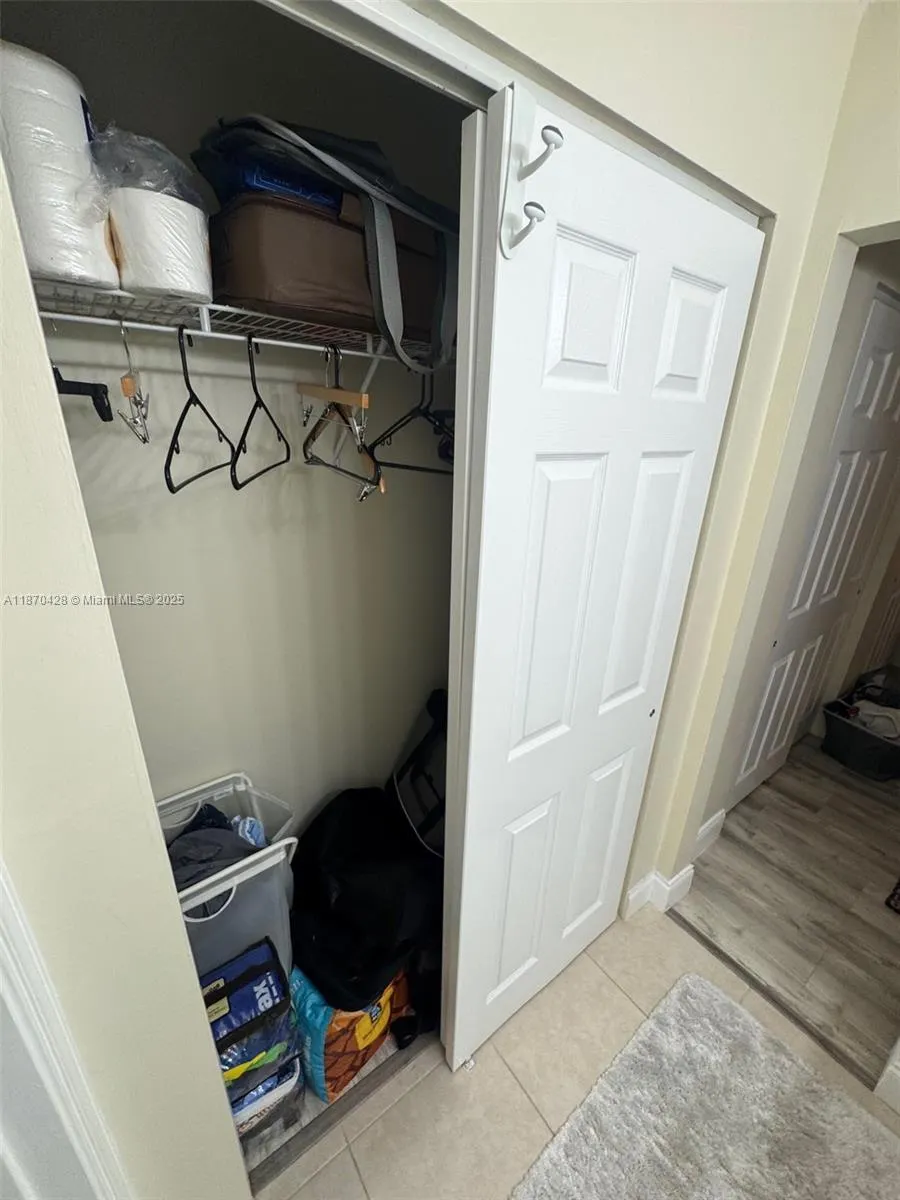 1428 SE 4th Ave, #103