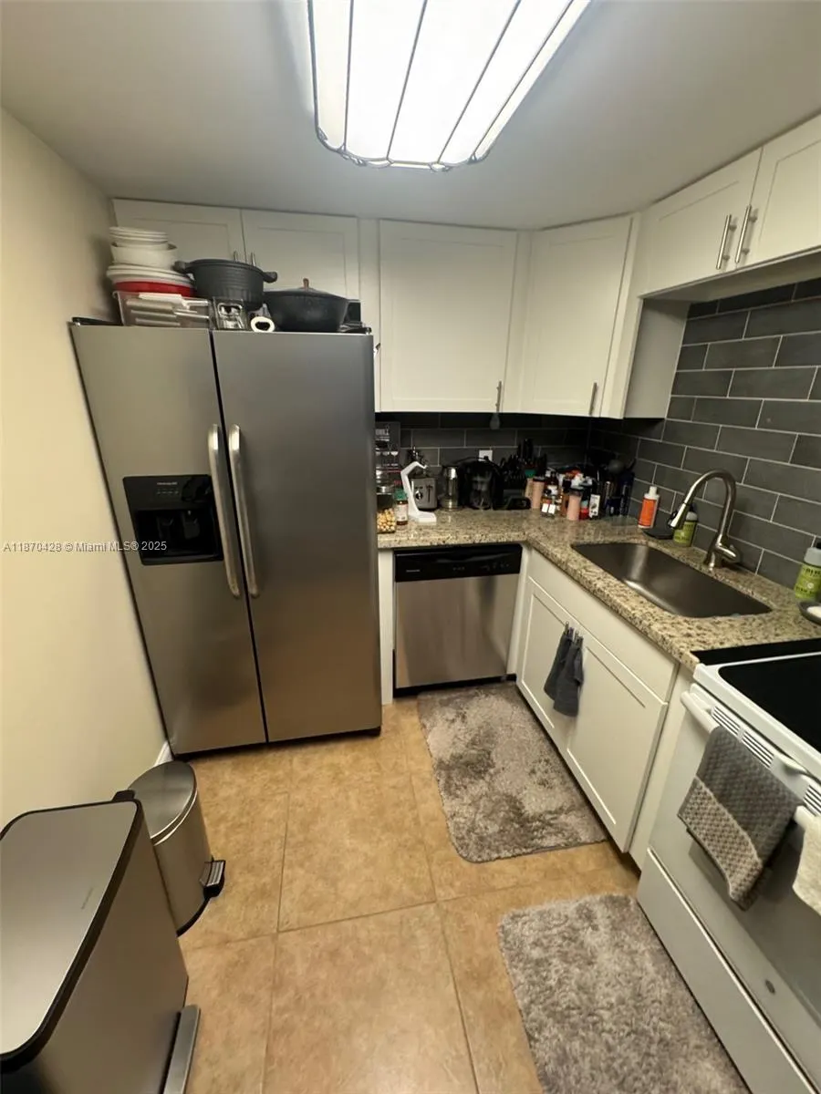 1428 SE 4th Ave, #103