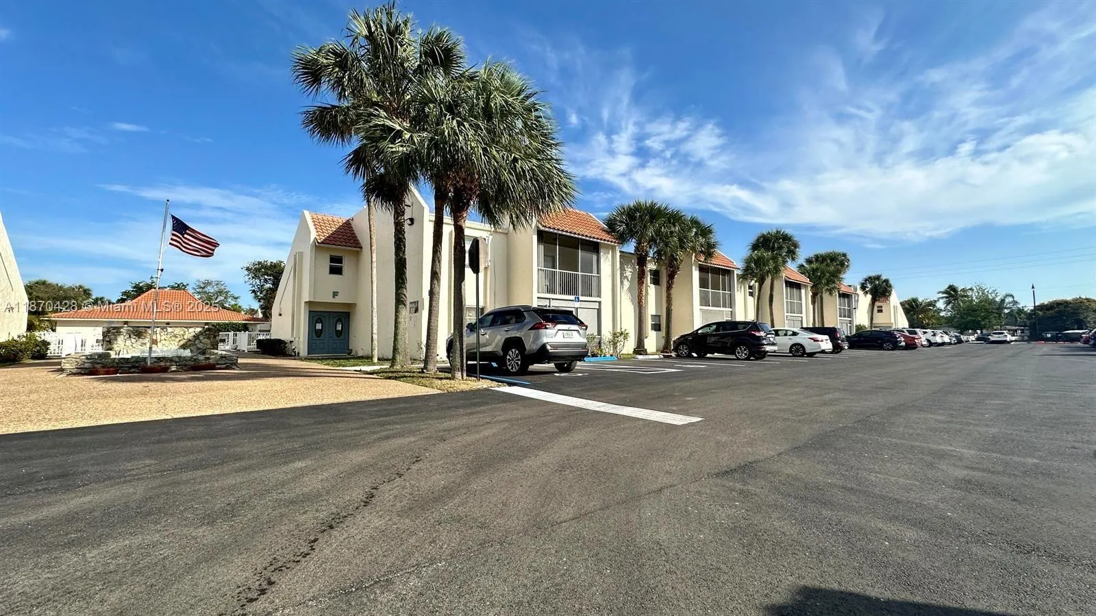 1428 SE 4th Ave, #103