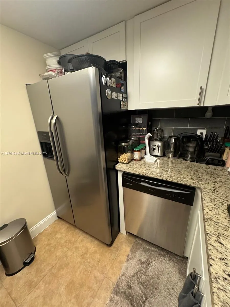 1428 SE 4th Ave, #103