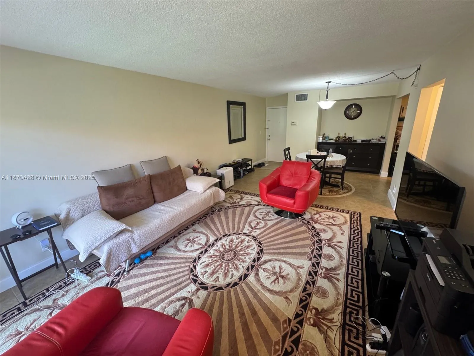1428 SE 4th Ave, #103