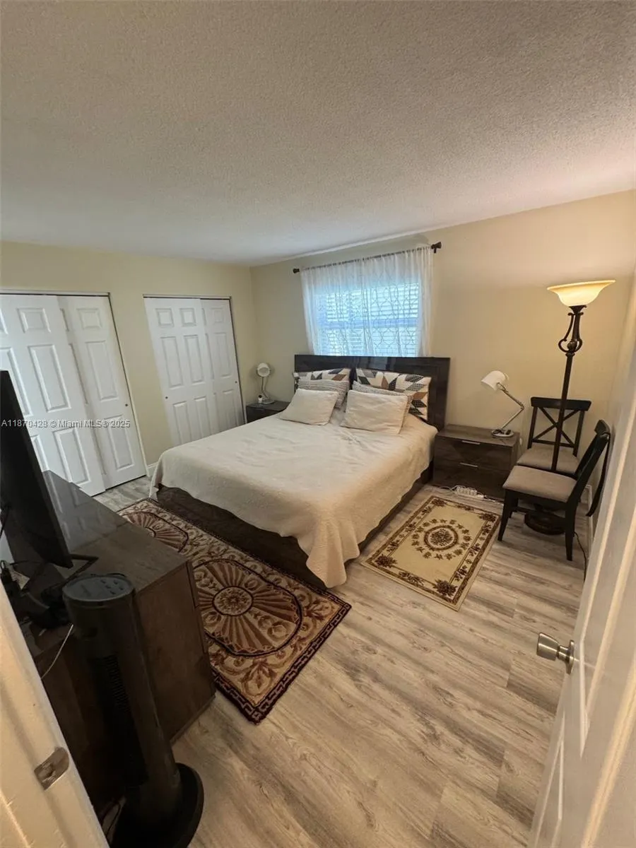 1428 SE 4th Ave, #103