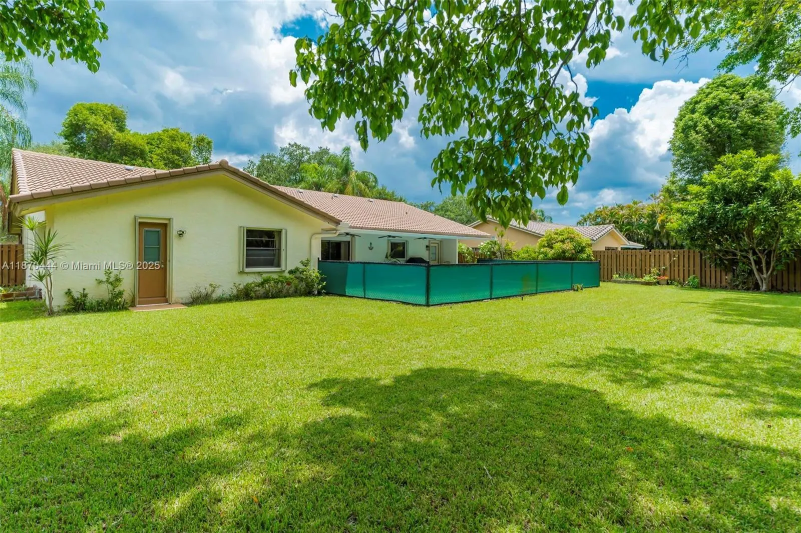 11321 NW 1st Ct