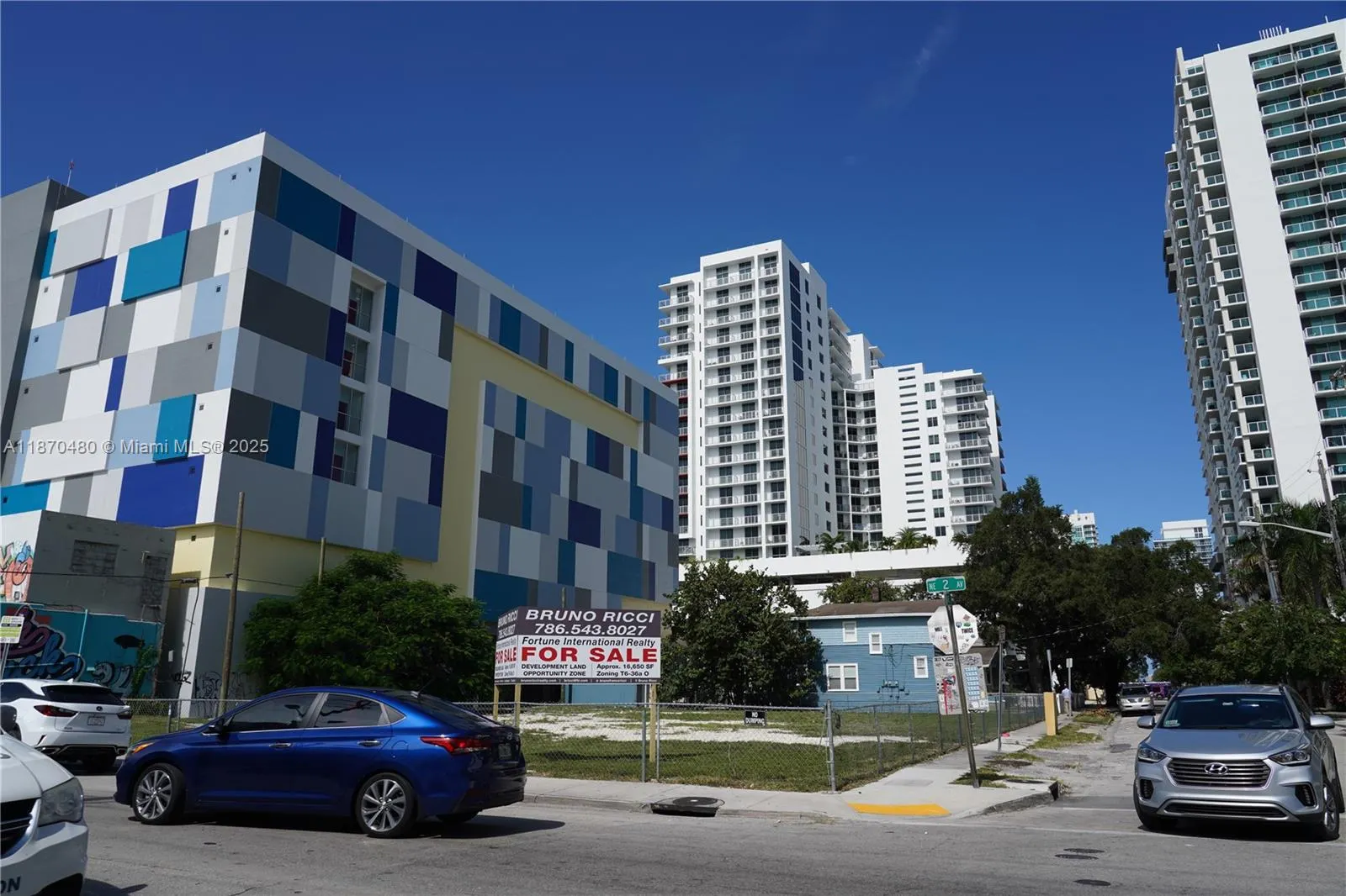 215 NE 25 STREET
