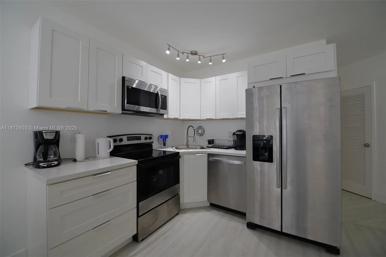 1936 S Ocean Dr, #3C