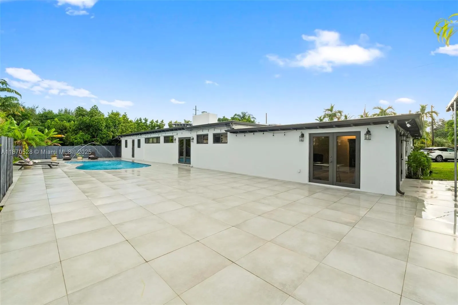 6539 SW 84 Ave