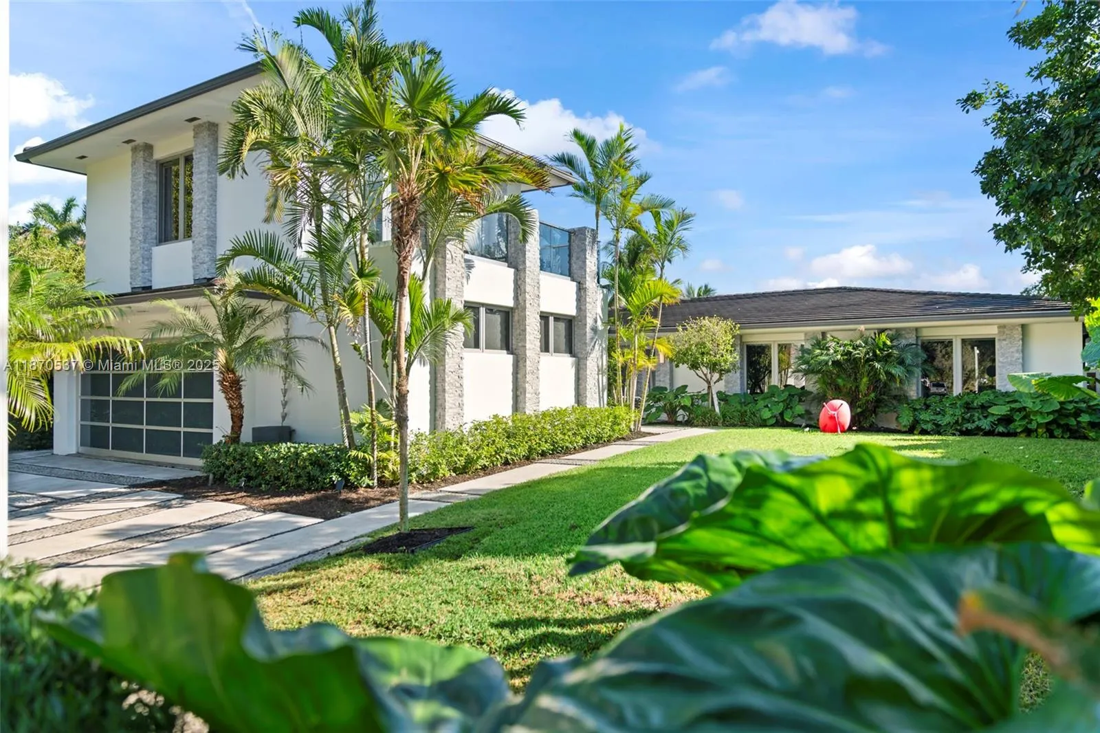9301 N Bayshore Dr
