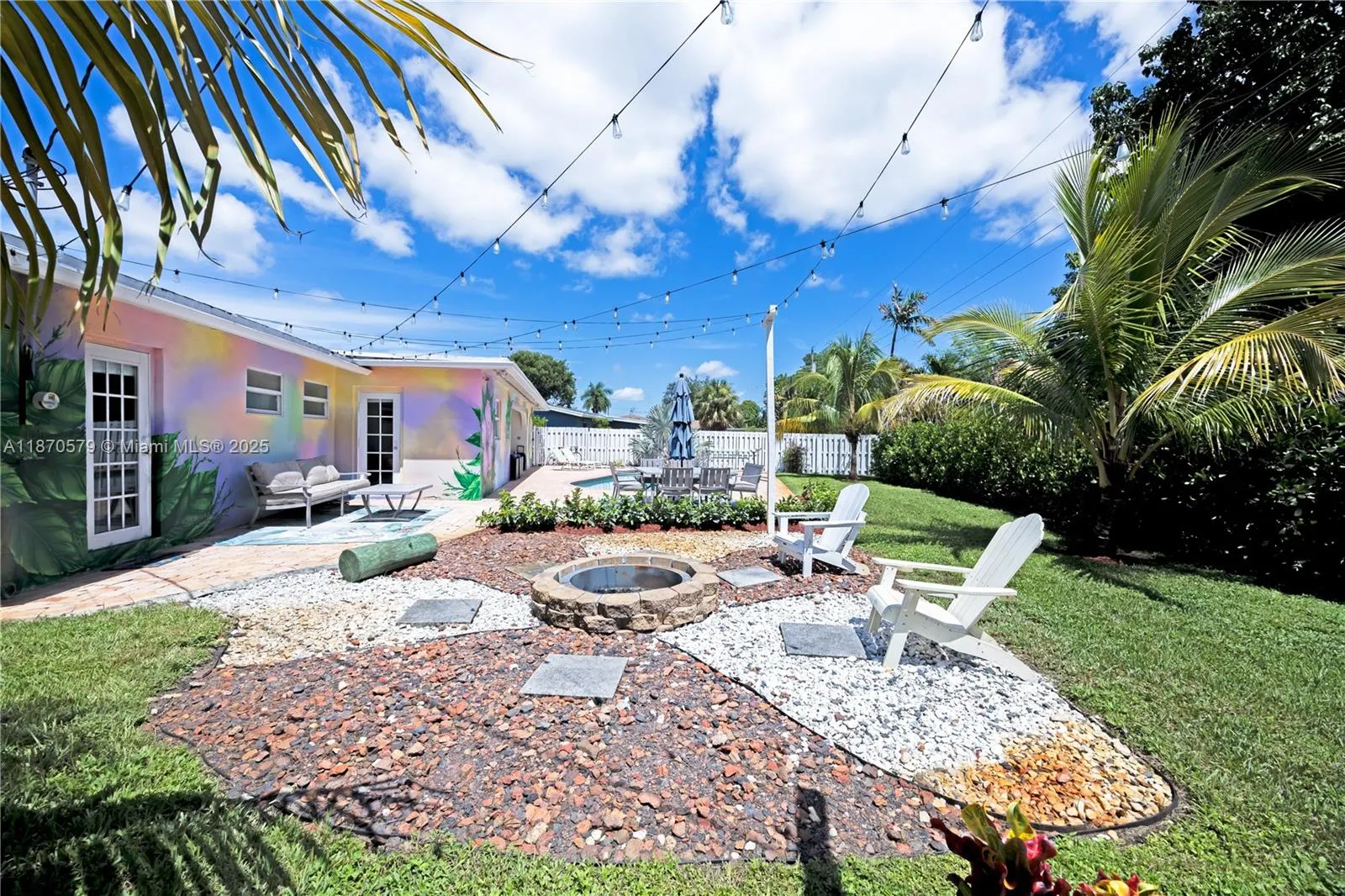 1612 NW 10th Ave