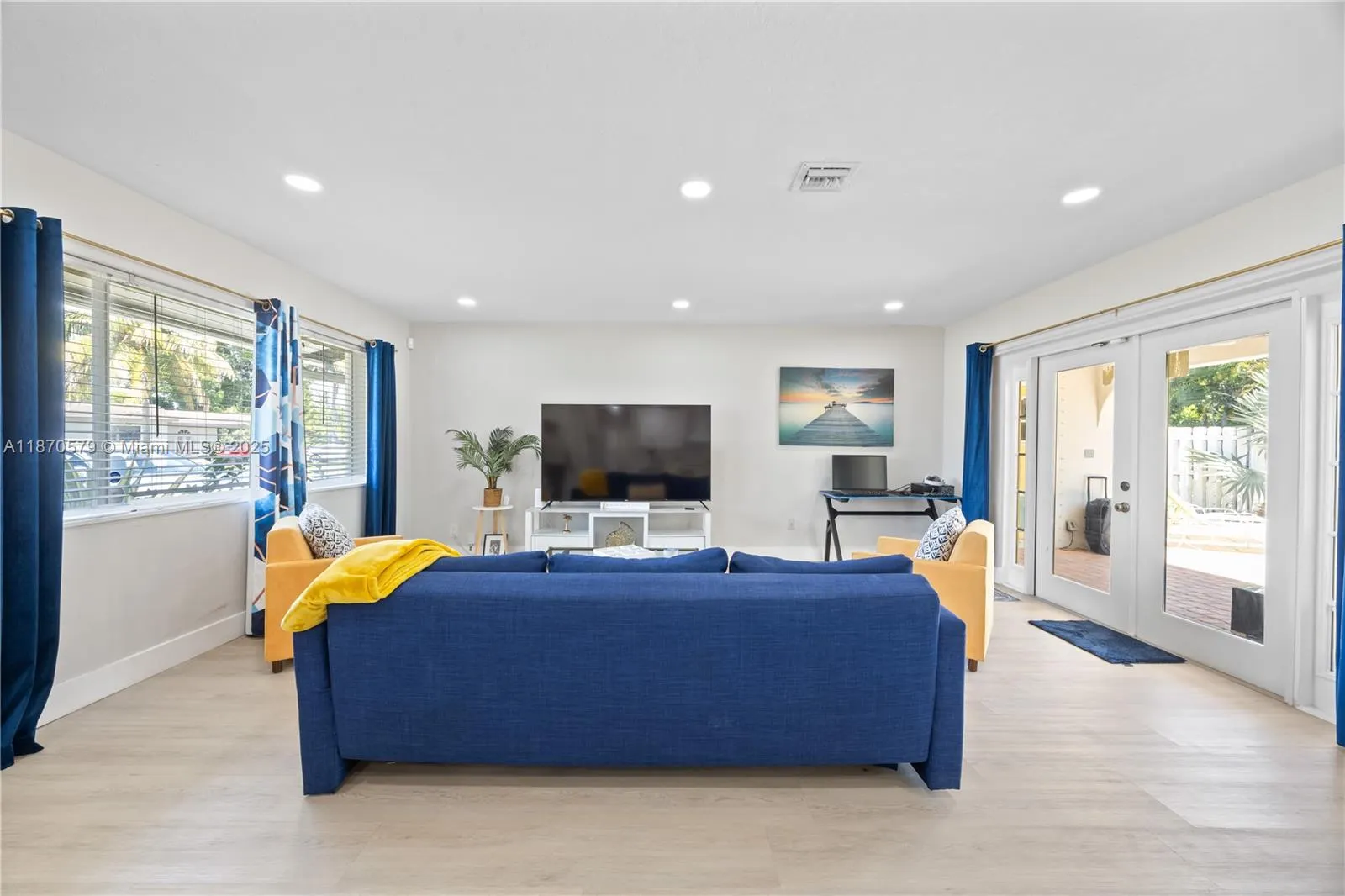 1612 NW 10th Ave