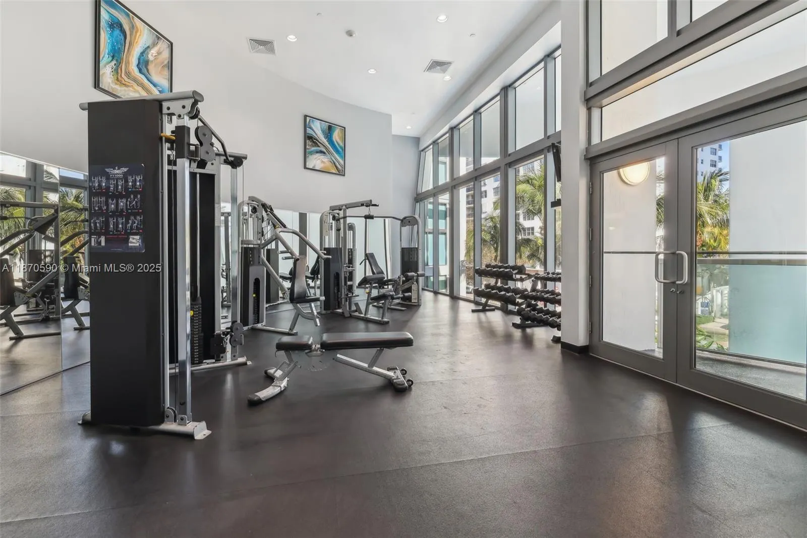 6000 Collins Ave, #304