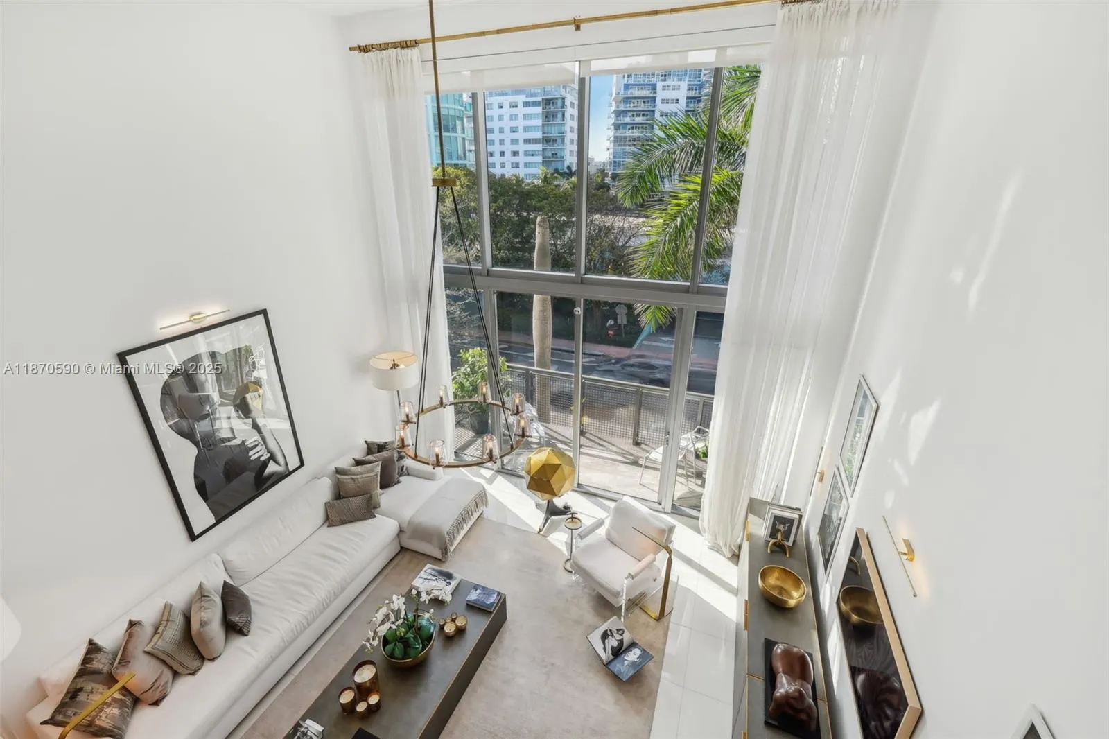 6000 Collins Ave, #304
