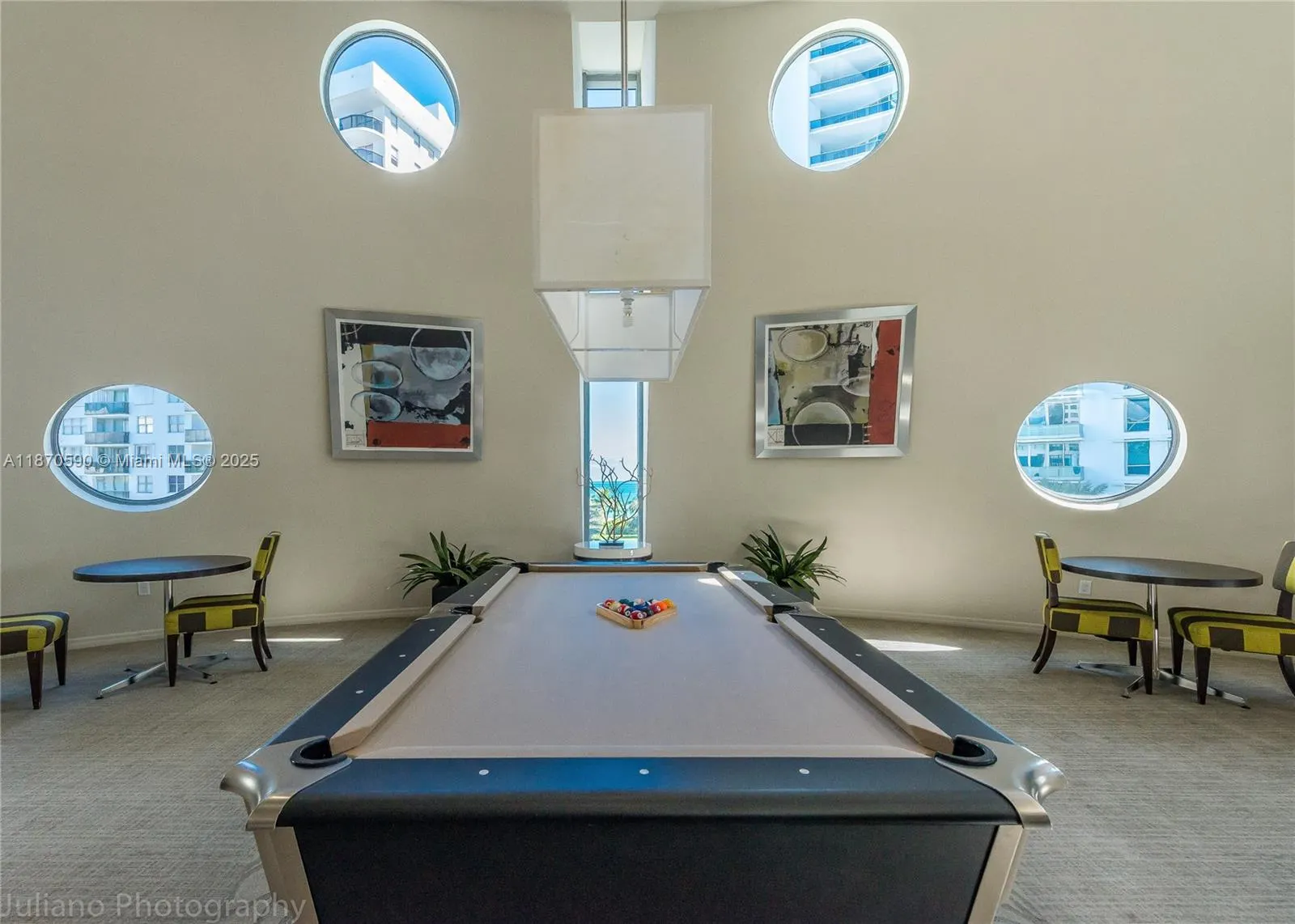 6000 Collins Ave, #304