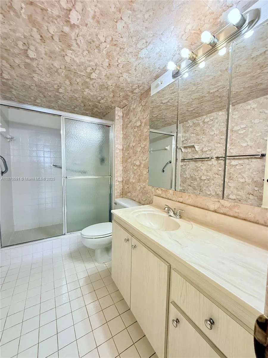 600 Three Islands Blvd, #1707