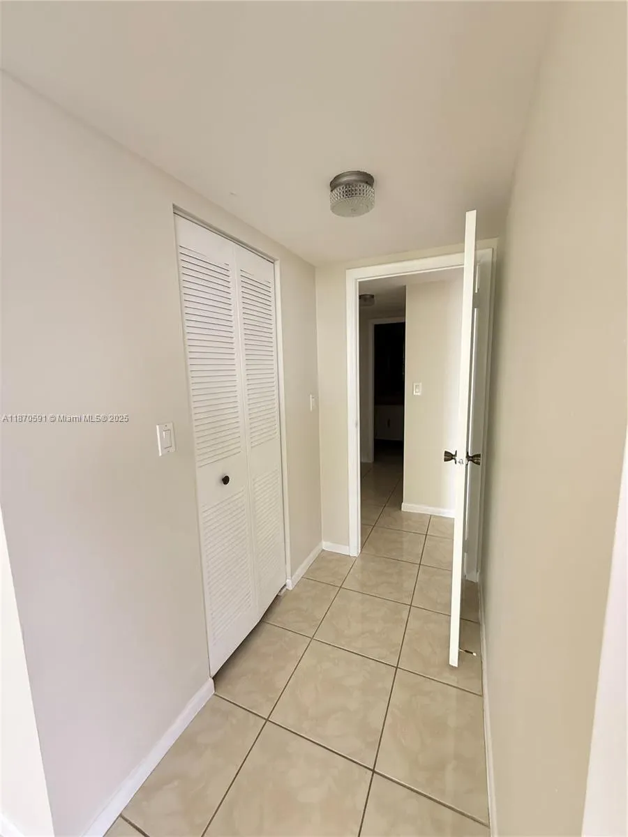 600 Three Islands Blvd, #1707