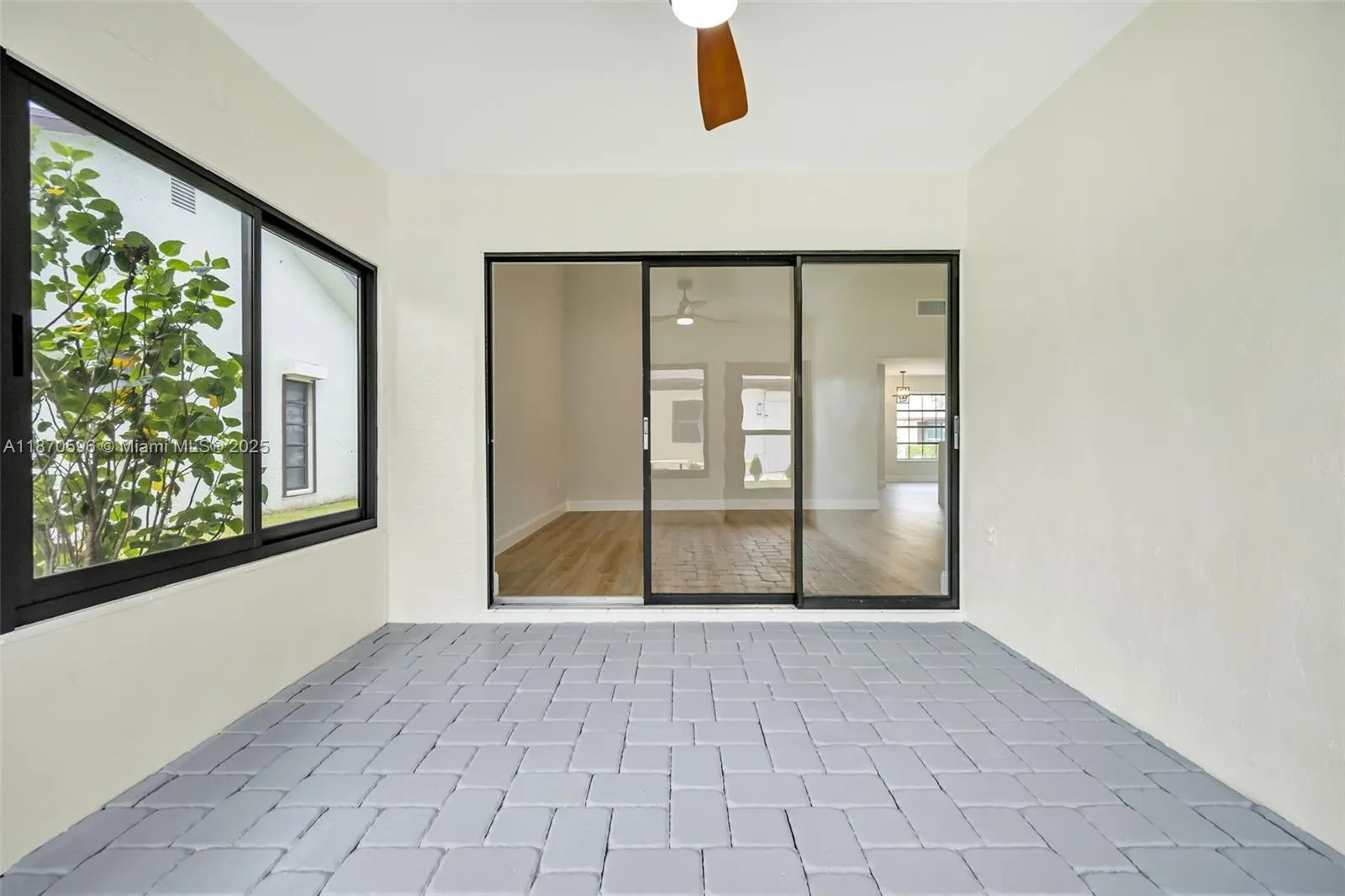 6338 Tall Cypress Cir