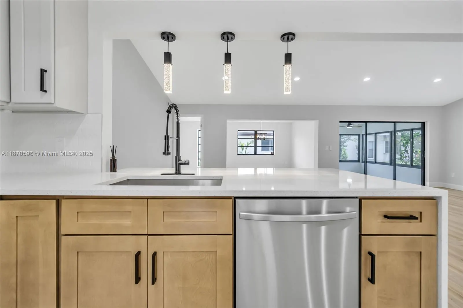 6338 Tall Cypress Cir
