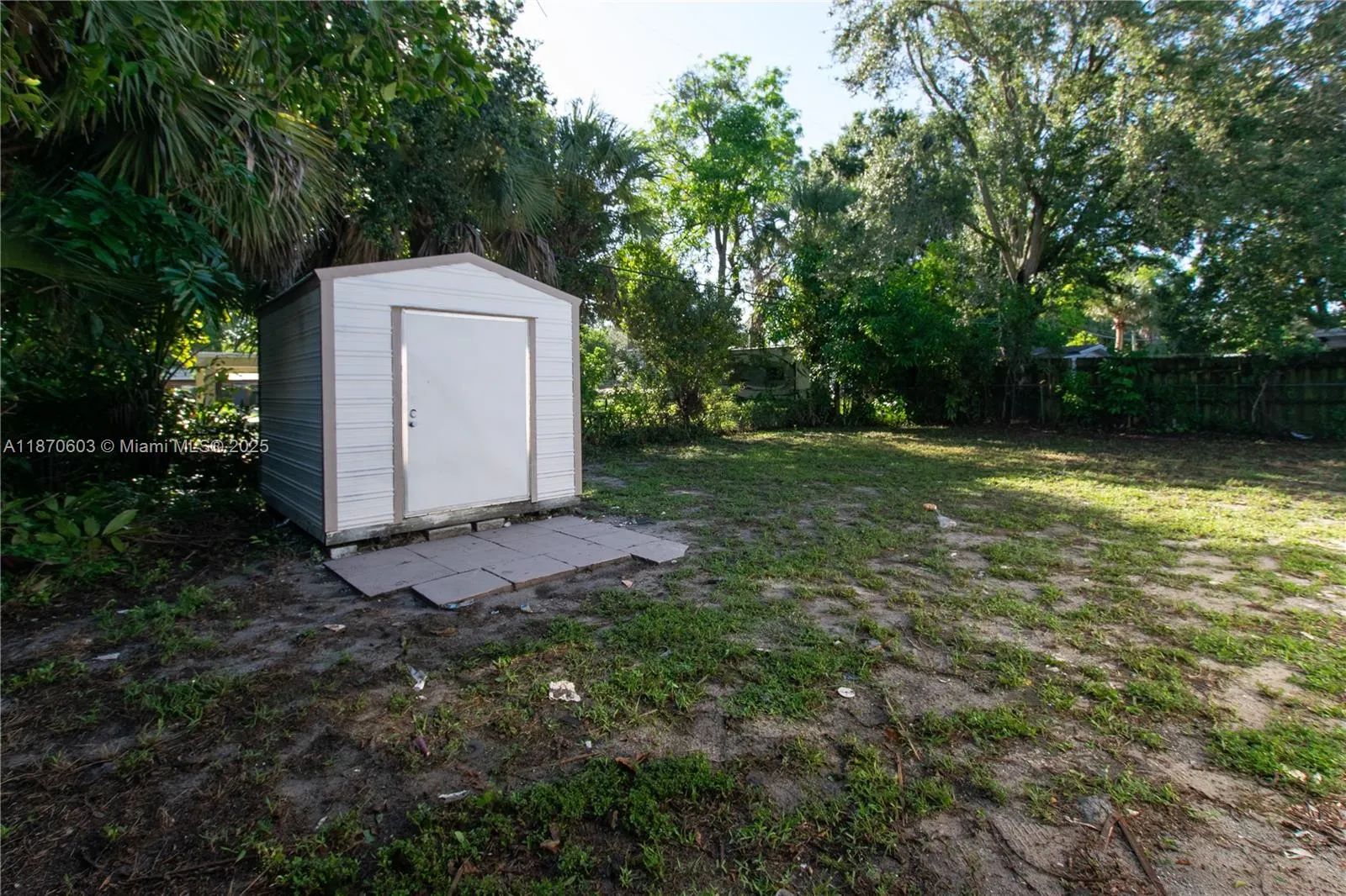 122 SW 22nd Ave