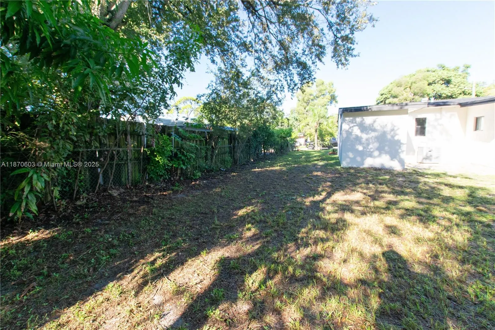 122 SW 22nd Ave
