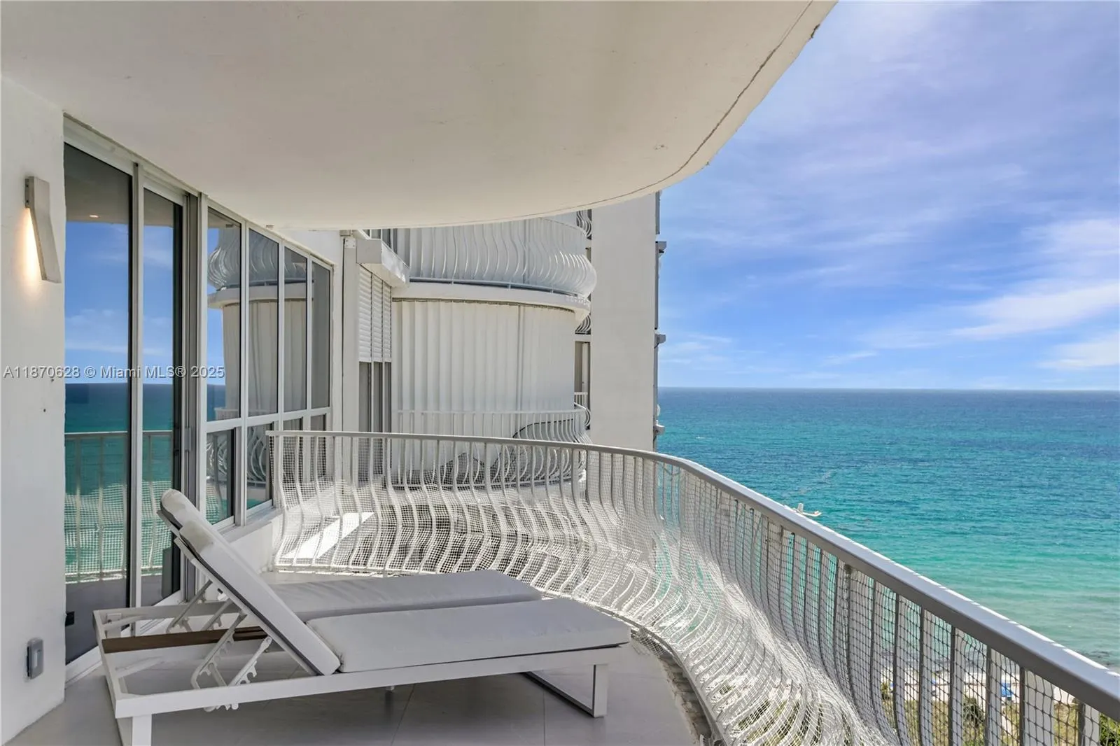 10155 Collins Ave, #1605