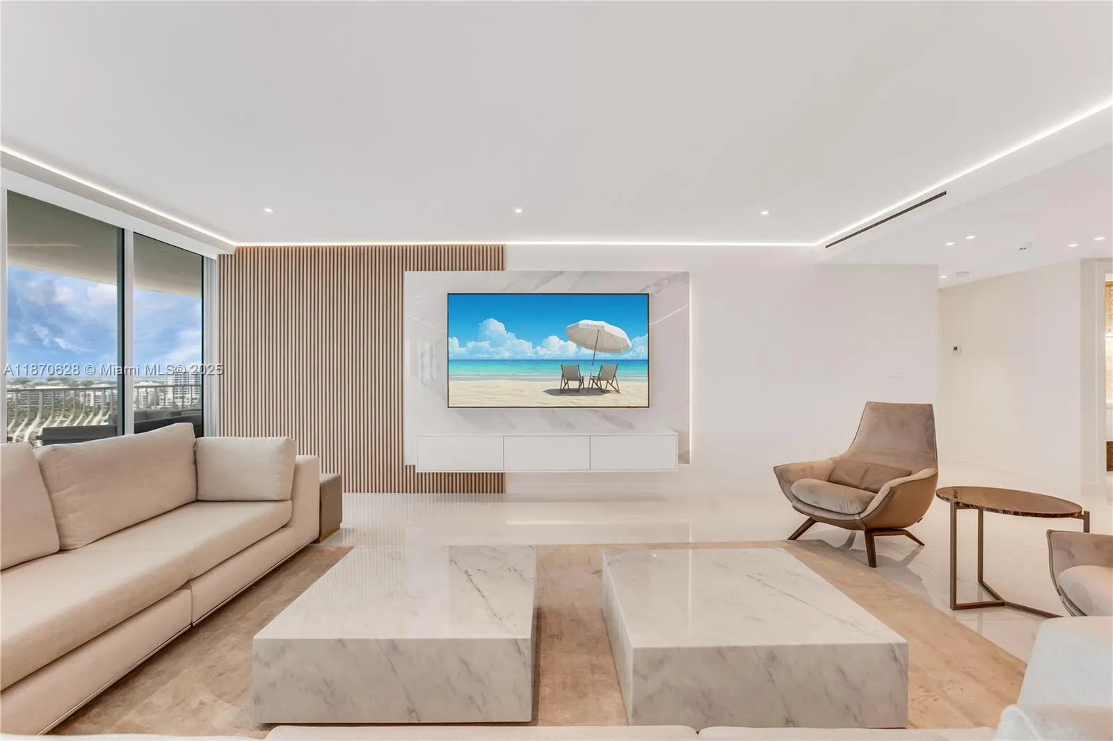 10155 Collins Ave, #1605