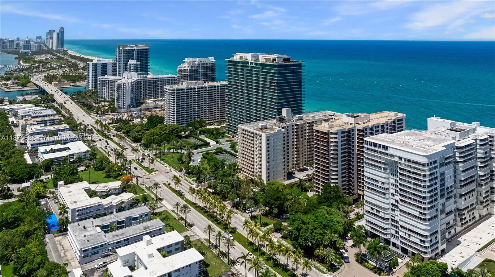 10155 Collins Ave, #1605