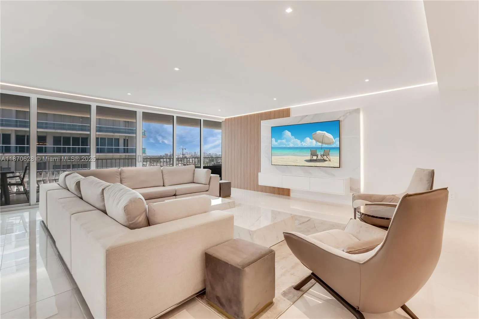 10155 Collins Ave, #1605