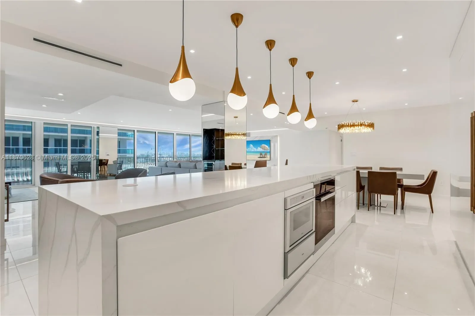 10155 Collins Ave, #1605