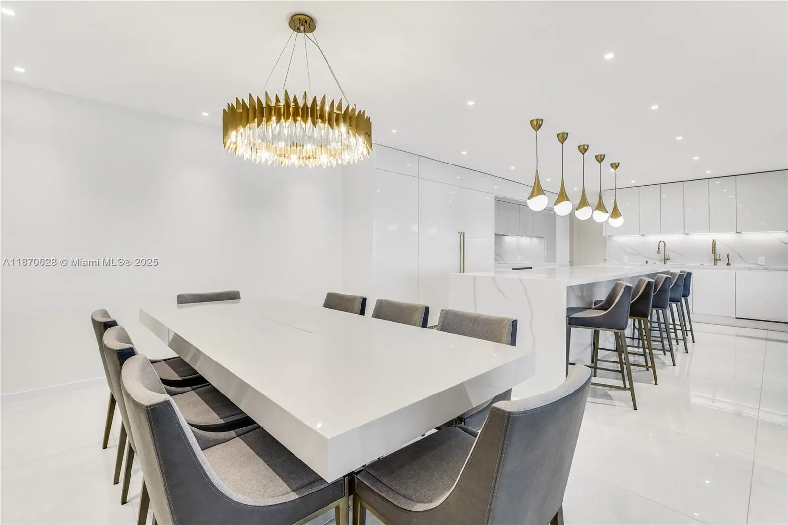 10155 Collins Ave, #1605