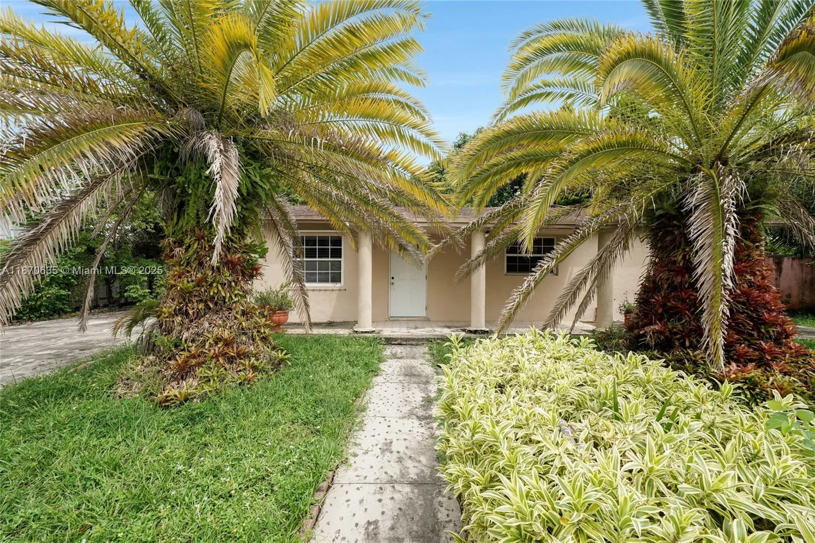 4215 NW 197th St