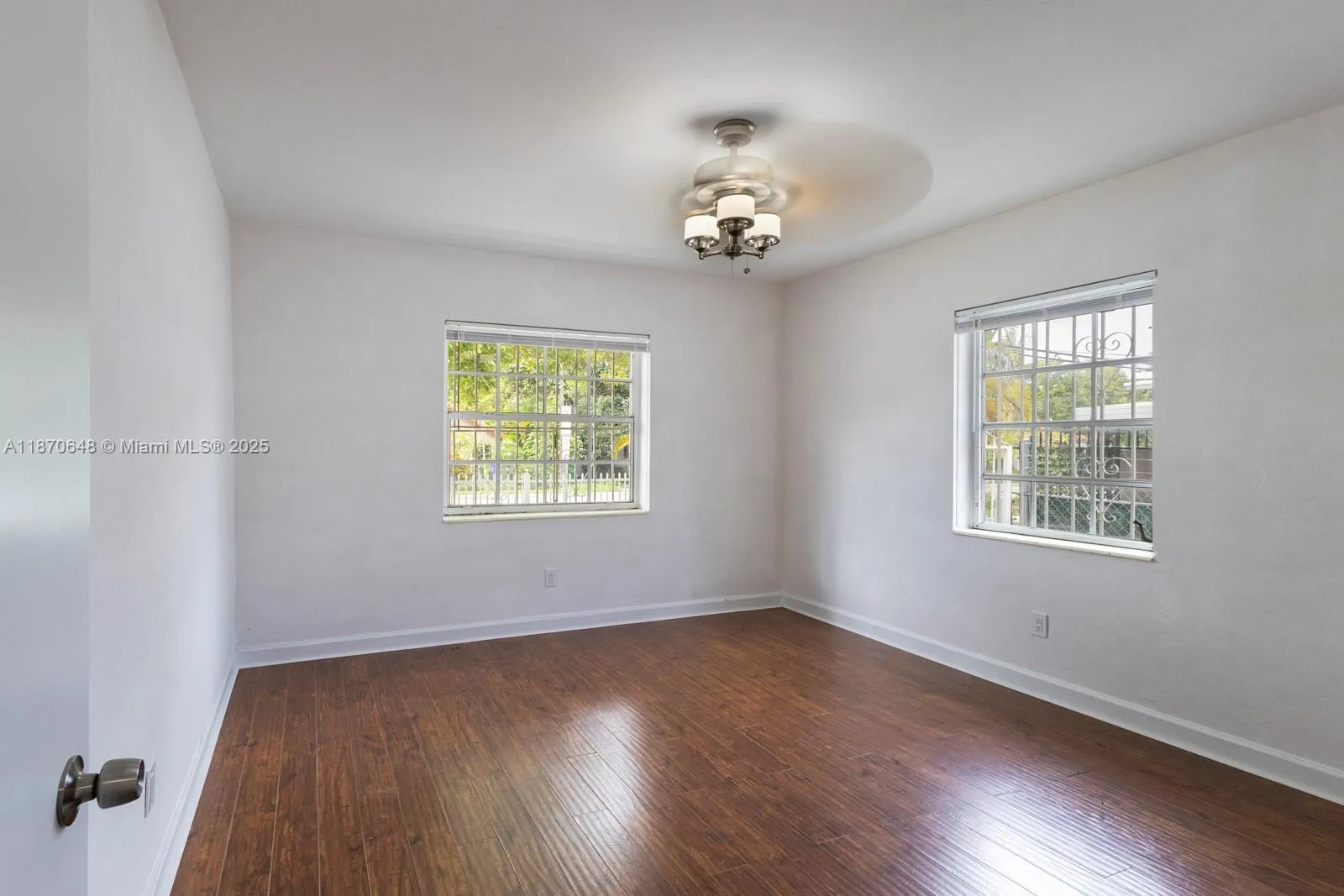 2350 SW 2nd St