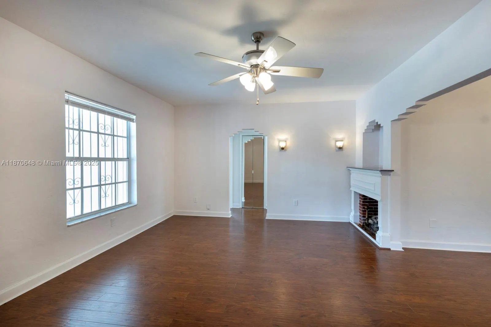 2350 SW 2nd St