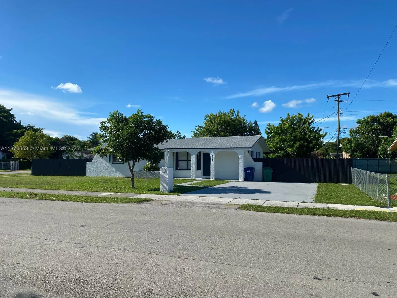 2513 NW 179th St