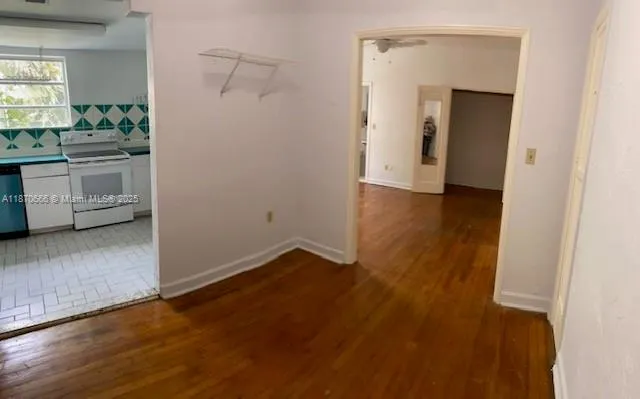1211 Pennsylvania Ave, #B1