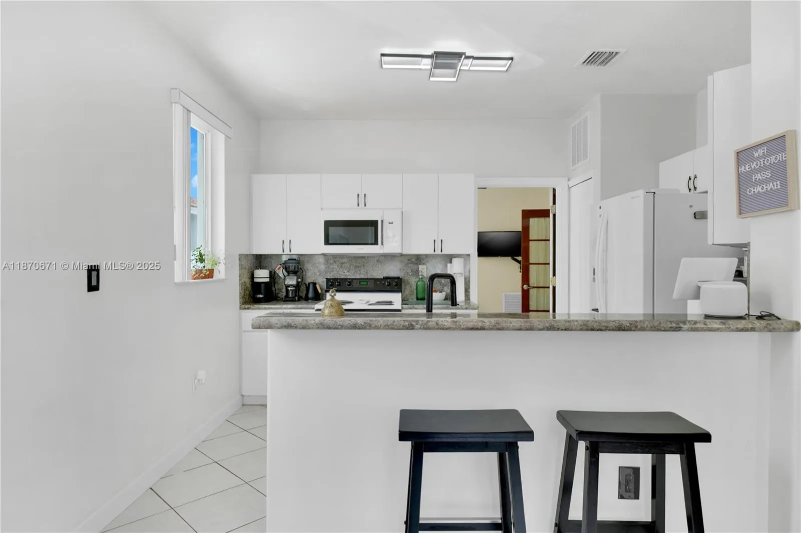 933 NW 136th Ave