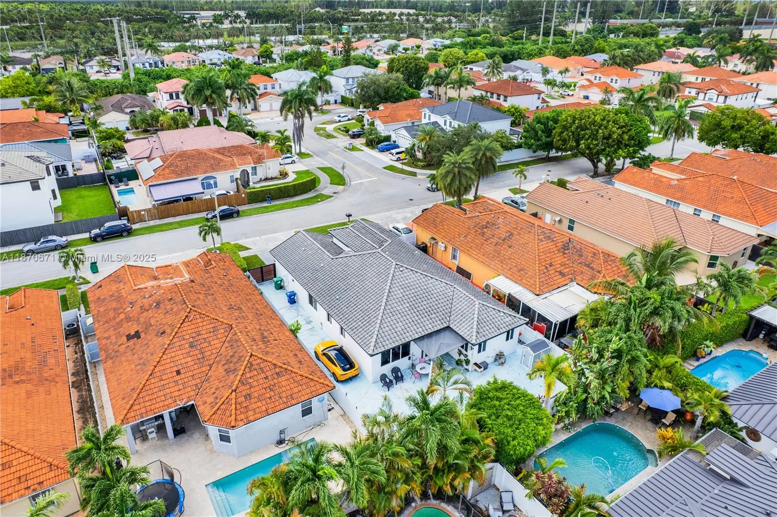 933 NW 136th Ave